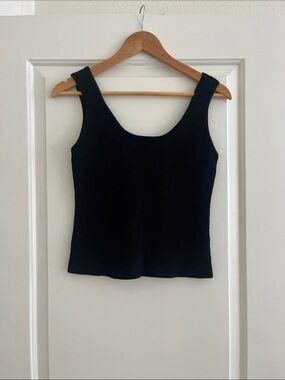 House of Harlow 1960 Black Ribbed Scoop Neck Sleeveless Tank Normcore Neutrals